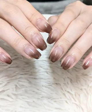 ネイル 會田 瑠衣のネイルデザイン