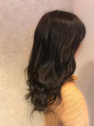 ロング カラー ひろせ かなのヘアスタイル