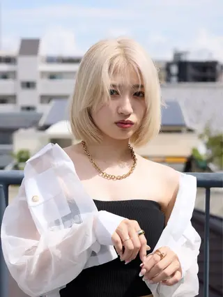 ミディアム カラー ハイトーン✨髪質 改善🫧RYOのヘアスタイル