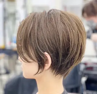 ショート ハイライト 特化　須永🐶のヘアスタイル
