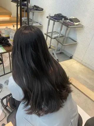 ロング 韓国ヘアメンズ・レデ ィース特化ミクのヘアスタイル