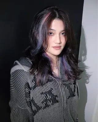 セミロング カラー @kyoniyy KYONIのヘアスタイル