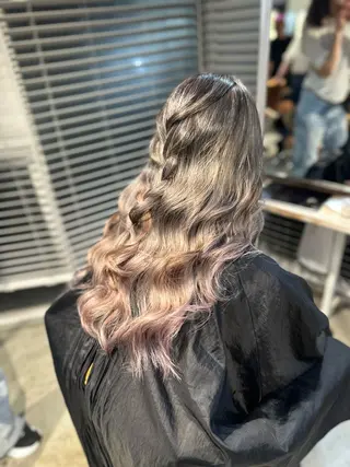 ロング カラー ハイトーンカラー が絶対可愛い✨泰聖✨のヘアスタイル