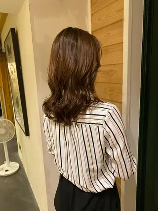 セミロング パーマ 吉田 光佑のヘアスタイル