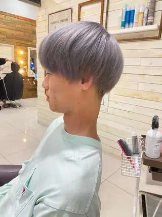 ショート カラー メンズ riho/ブリーチ/ デザインカラー/辻堂のヘアスタイル