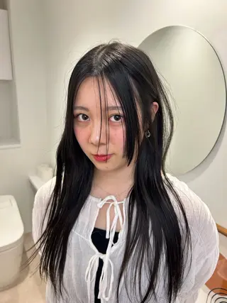 ロング カラー ハルカ 透明感カラー 美髪縮毛矯正🥣のヘアスタイル