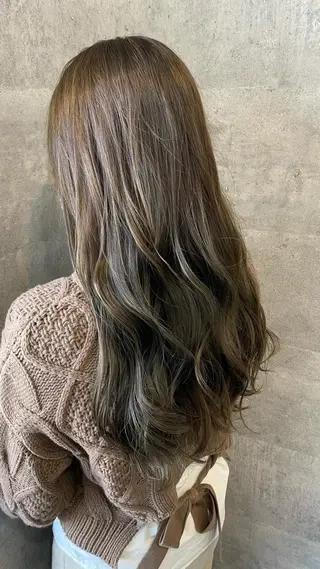 ロング 疋田 翼のヘアスタイル