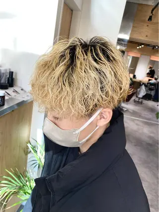 カラー パーマ メンズ メンズブリーチカラー /パーマ ごーた立川のヘアスタイル