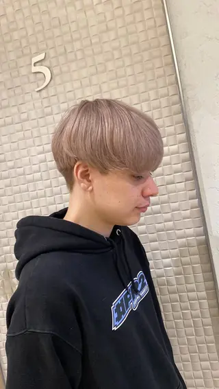 ミディアム カラー メンズ 新宿メンズパーマ ヨモギダのヘアスタイル