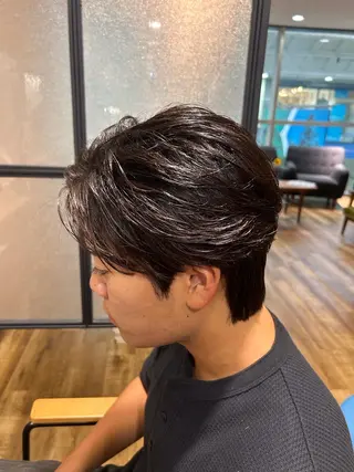 ミディアム カラー パーマ メンズ 鶴田 将清のヘアスタイル