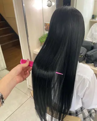 ロング カラー ブリーチ超特化美容師 ☯️ルカ✡️💫のヘアスタイル
