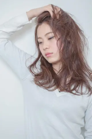 ミディアム カラー ハイトーン×髪質改善 KENTAのヘアスタイル