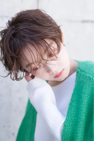 ショート ダブルカラー🤍 髪質改善／原島のヘアスタイル