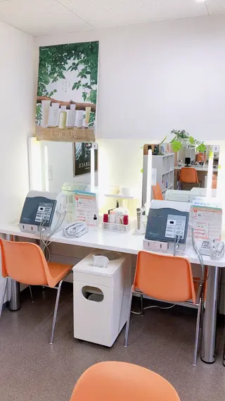 ナリス化粧品 MIMIPARUNのネイルデザイン