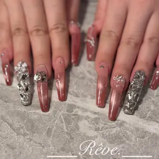 ネイル Reve. 黒澤のネイルデザイン