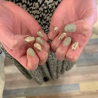 ネイル Nailist〻 mihoのネイルデザイン