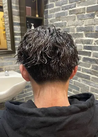 ショート パーマ メンズ カット無料 長利愛花のヘアスタイル