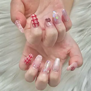 ネイル KIREIE Satomiのネイルデザイン