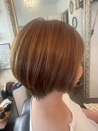 ショート カラー 🌺✨小川 友佳✨🌺のヘアスタイル