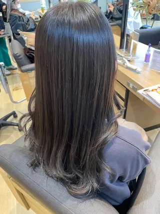 セミロング カラー 美髪形成！色素改善！ 秋田　和輝のヘアスタイル