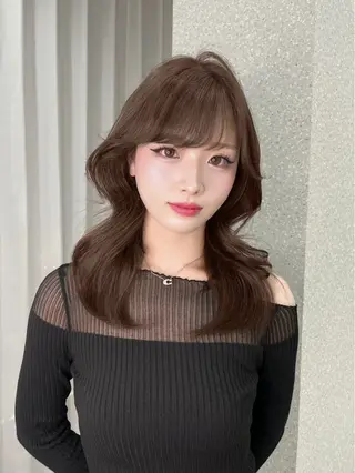 セミロング votan lilleyのヘアスタイル