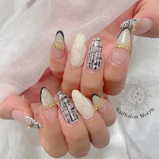 ネイル MoON...❤︎ MeGuのネイルデザイン