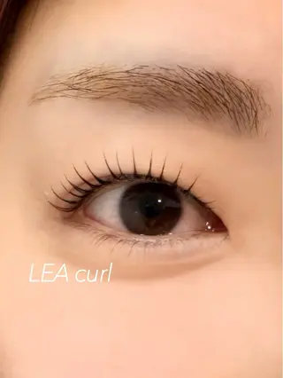 マツエク・マツパ アイラッシュリゾートカハラ新宿本店所属・Kahala KOMADAのマツエク・マツパデザイン