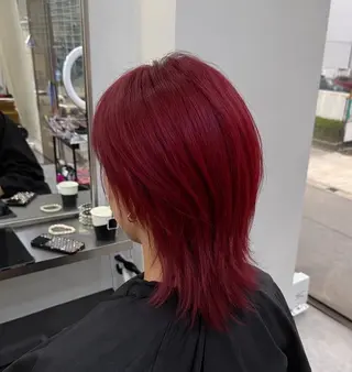 カラー メンズ 蔭山 幸奈のヘアスタイル