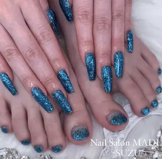 ネイル MADIA所属・_ suzuのネイルデザイン