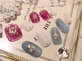 ネイル f'bloom  L’ecrinのネイルデザイン