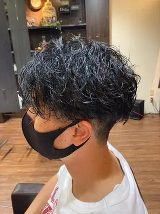 ショート パーマ メンズ パーマが得意な【最高 悠斗】のヘアスタイル
