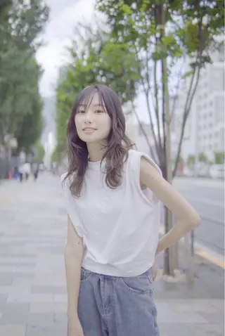 セミロング 髪質改善✨艶髪✨ レイヤーカット 田畑のヘアスタイル