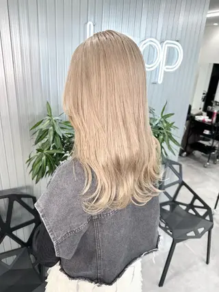 ミディアム カラー LOOP hairのヘアスタイル