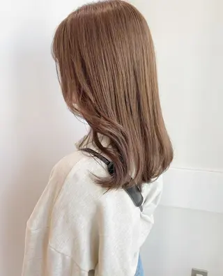 セミロング カラー ウルフカット ハッシュカット/七海のヘアスタイル
