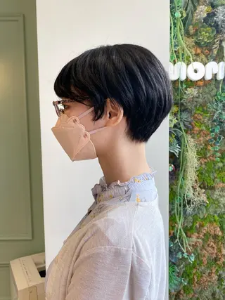 ショート 金山 友香🕊のヘアスタイル