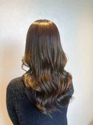 ロング SALOWIN大宮crest所属・大宮レイヤーカット× 透明感カラー　rioのヘアスタイル