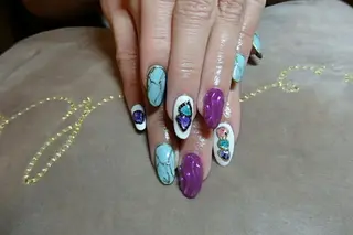 ネイル LAVISH nail salonのネイルデザイン