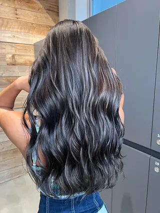 ロング 🇺🇸ハイライト特 化美容師🇺🇸漆沢のヘアスタイル