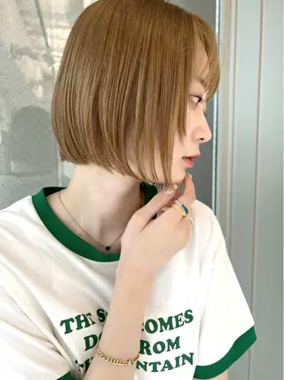 ショート カラー ボブ・レイヤーカット 吉敷航一のヘアスタイル