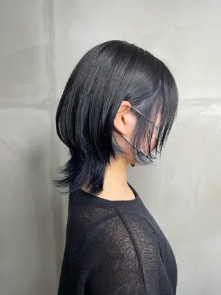 カラー 益 佑夏のヘアスタイル