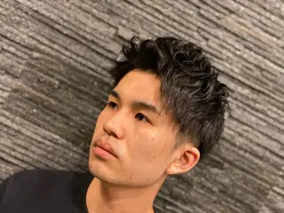 ショート パーマ メンズ 浅見 天翔のヘアスタイル