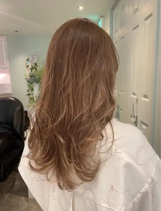 カラー 渡辺 麻衣のヘアスタイル