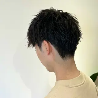 メンズ ·.⟡ 福田 彩乃 透明感カラー🪄🩵のヘアスタイル