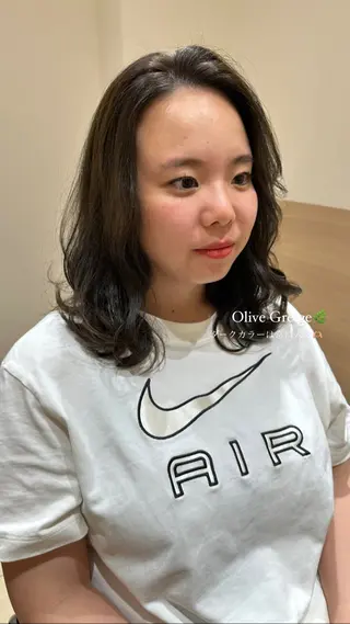 ショート カラー 天野 瑠真のヘアスタイル