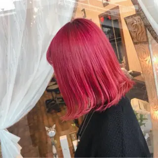 ショート カラー JASMINE by carrefourのヘアスタイル