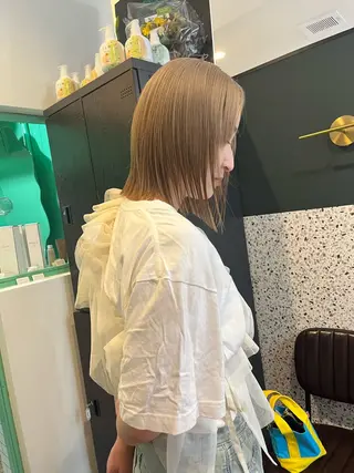 ミディアム カラー 💖艶ハイトーン髪質 改善💖ケンシンのヘアスタイル