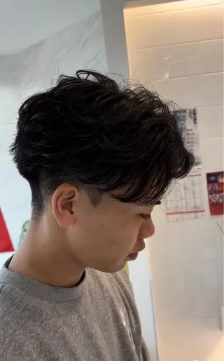 ショート パーマ メンズ 米谷 理玖のヘアスタイル