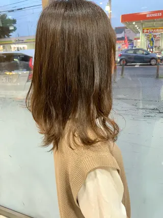 ミディアム カラー 白髪ぼかしハイライト 柳川拓哉のヘアスタイル