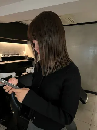 ミディアム カラー アンニュイヘア🪽 ayumiのヘアスタイル