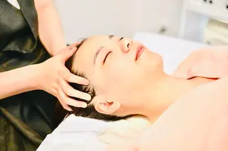 愛維美水光美肌専門店 メンズレディースokのエステ・リラクイメージ